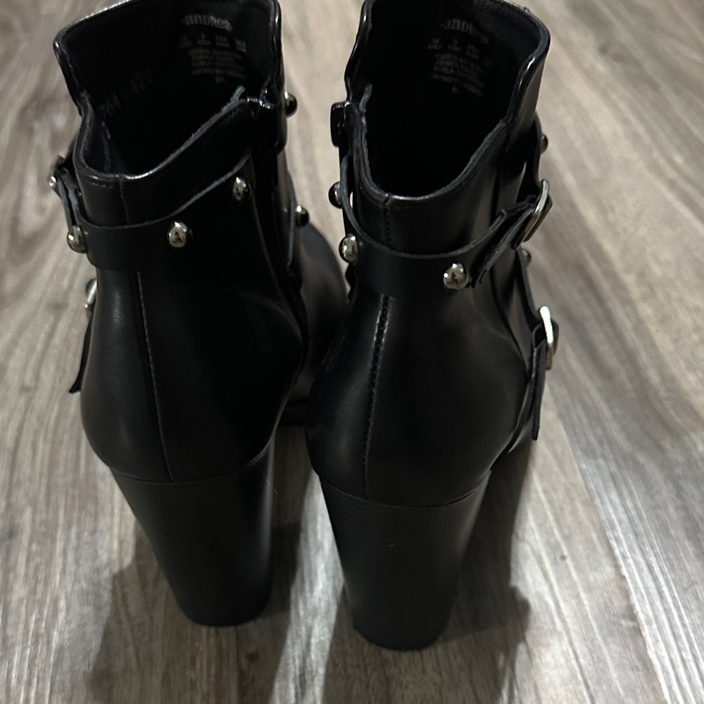 ANDREA FENZI Black Heeled Boots - Picture 6 of 11